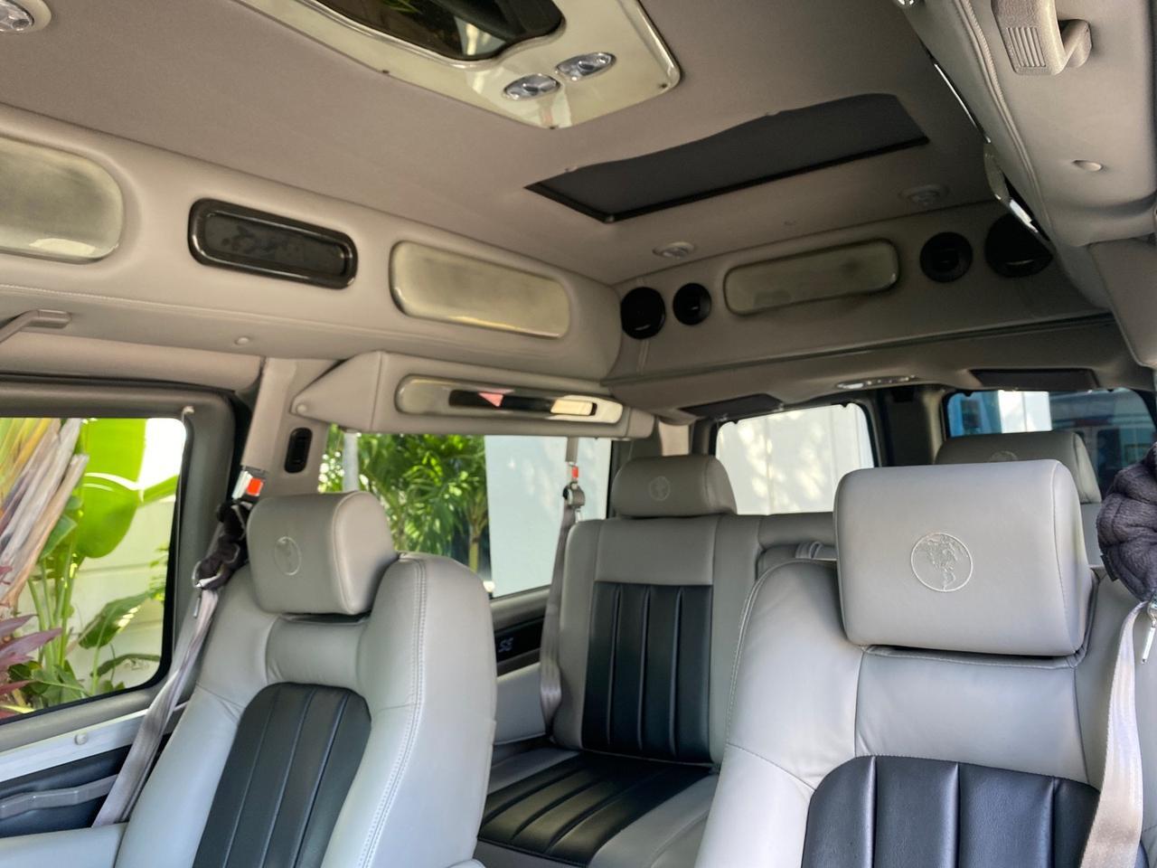 2013 GMC Savana HIGH TOP CONV VAN HIGH TOP CONV LOW MILES 27,511 1 OWNER Pompano Beach FL