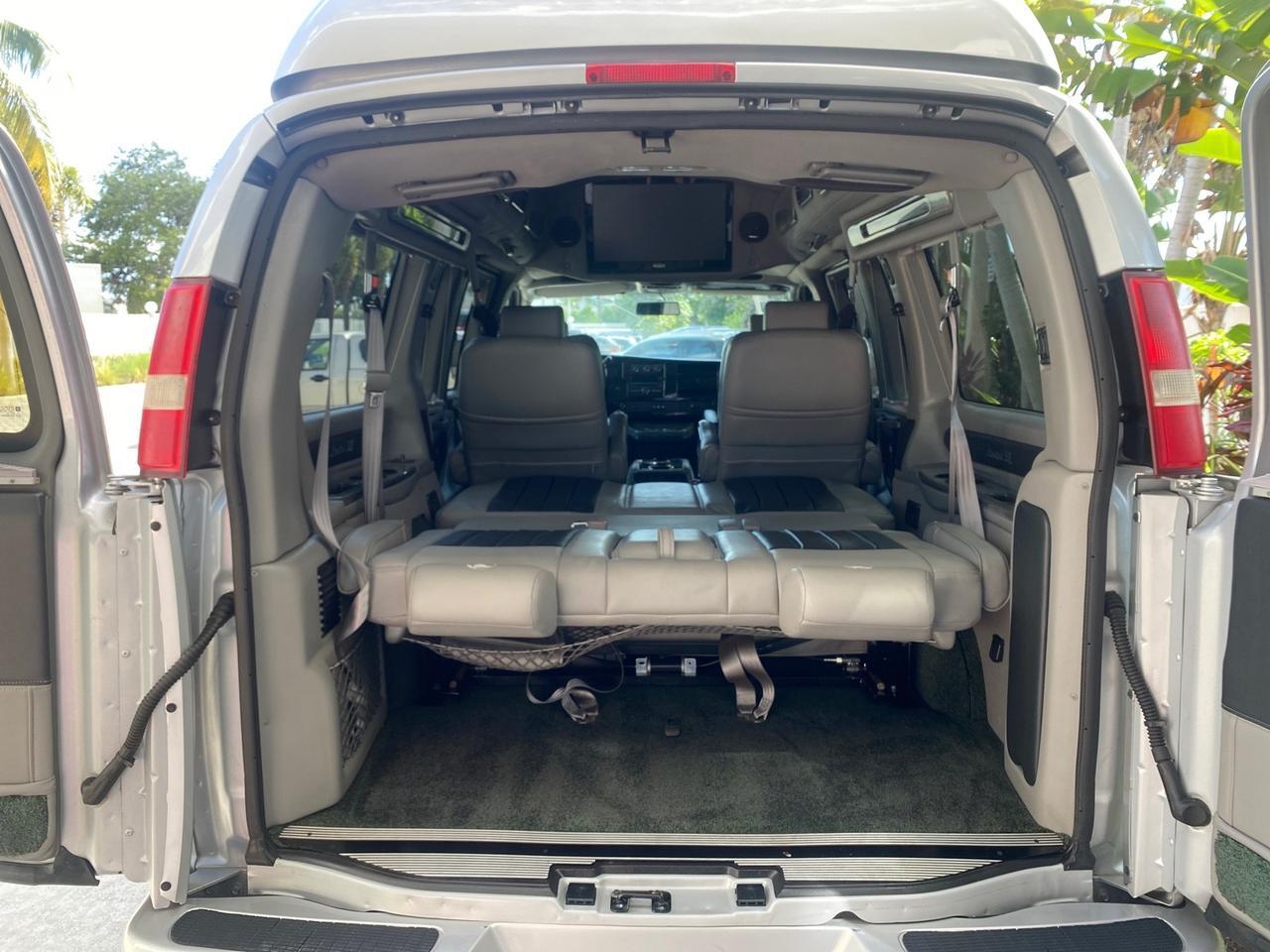 2013 GMC Savana HIGH TOP CONV VAN HIGH TOP CONV LOW MILES 27,511 1 OWNER Pompano Beach FL