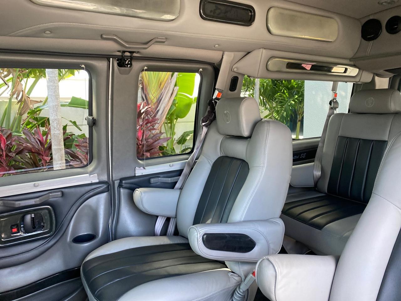 2013 GMC Savana HIGH TOP CONV VAN HIGH TOP CONV LOW MILES 27,511 1 OWNER Pompano Beach FL