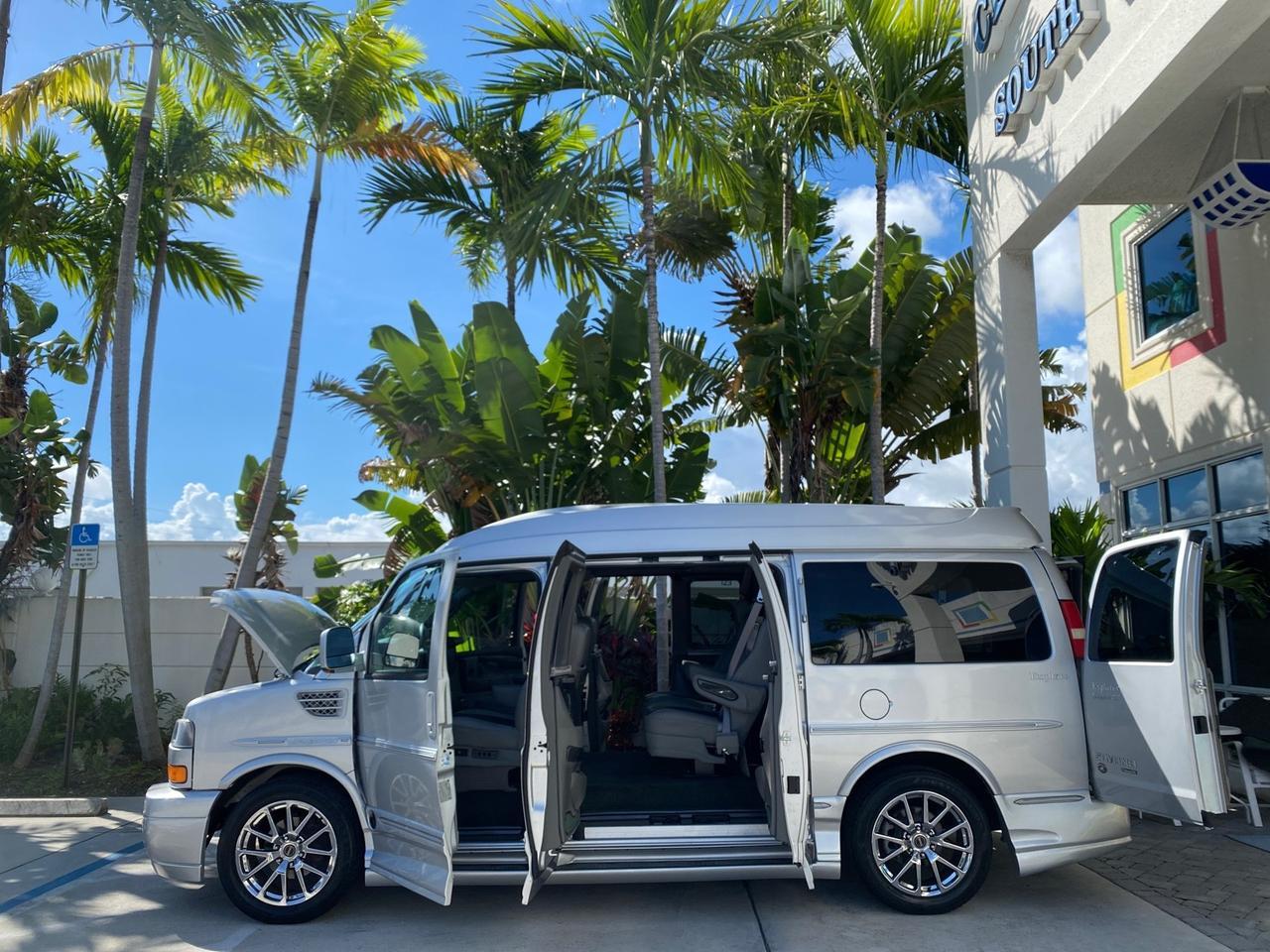 2013 GMC Savana HIGH TOP CONV VAN HIGH TOP CONV LOW MILES 27,511 1 OWNER Pompano Beach FL
