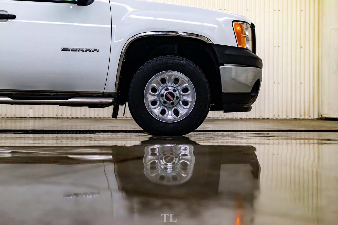 2013 GMC Sierra 1500 4x2 Crew Cab WT Red Deer AB