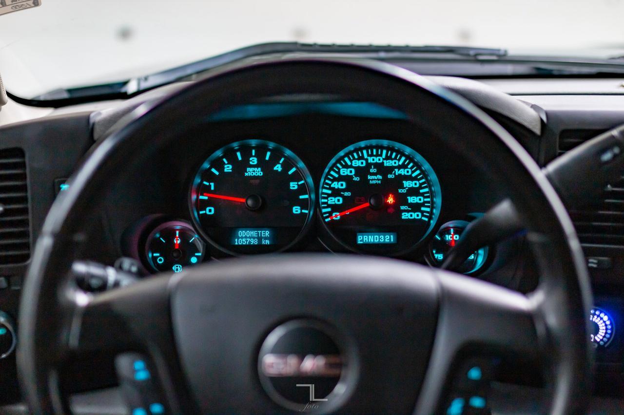 2013 GMC Sierra 1500 4x4 Crew Cab SLE Red Deer AB