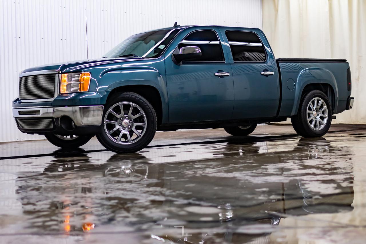 2013 GMC Sierra 1500 4x4 Crew Cab SLE Red Deer AB