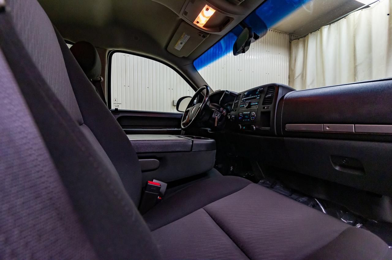 2013 GMC Sierra 1500 4x4 Crew Cab SLE Z71 Red Deer AB