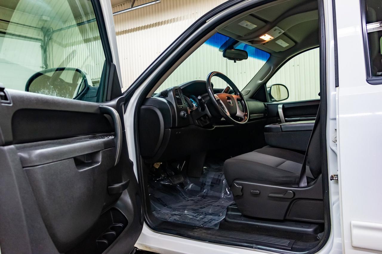 2013 GMC Sierra 1500 4x4 Crew Cab SLE Z71 Red Deer AB