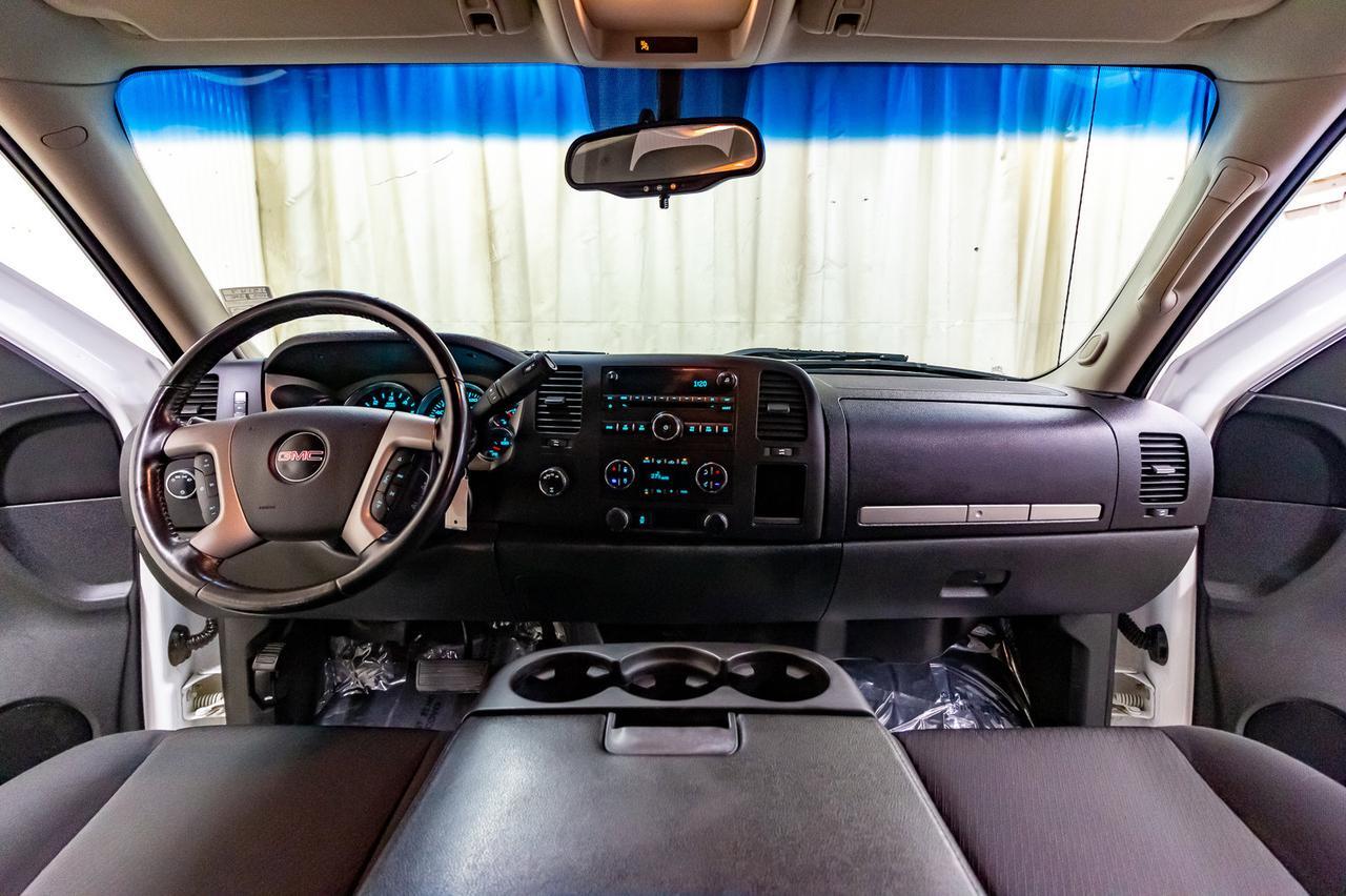 2013 GMC Sierra 1500 4x4 Crew Cab SLE Z71 Red Deer AB