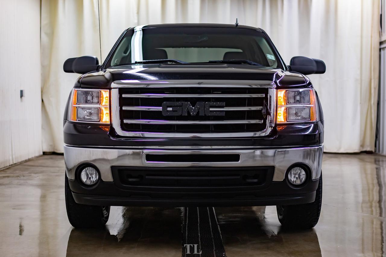 2013 GMC Sierra 1500 4x4 Crew Cab SLE Z71 Red Deer AB