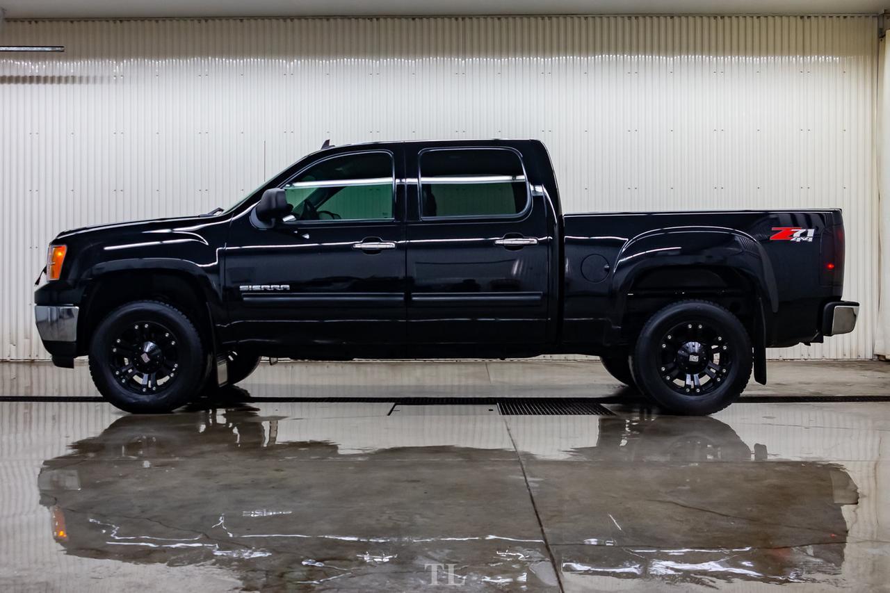 2013 GMC Sierra 1500 4x4 Crew Cab SLE Z71 Red Deer AB