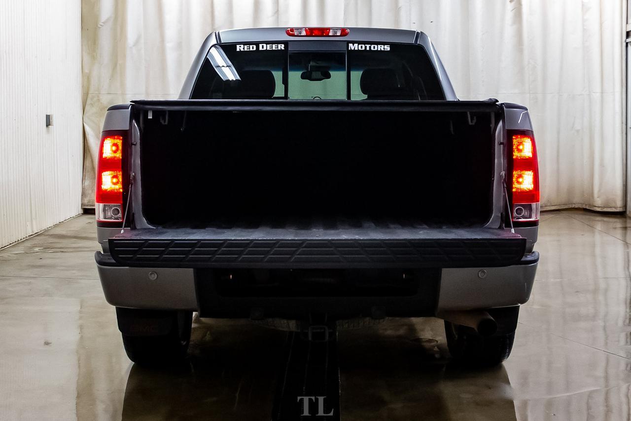 2013 GMC Sierra 1500 AWD Crew Cab Denali Leather Roof Nav BCam Red Deer AB