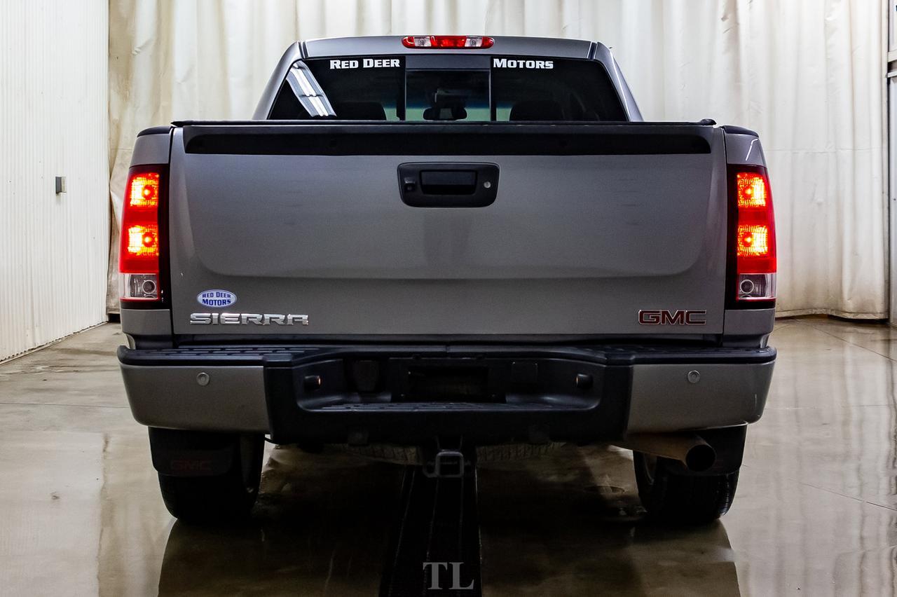 2013 GMC Sierra 1500 AWD Crew Cab Denali Leather Roof Nav BCam Red Deer AB