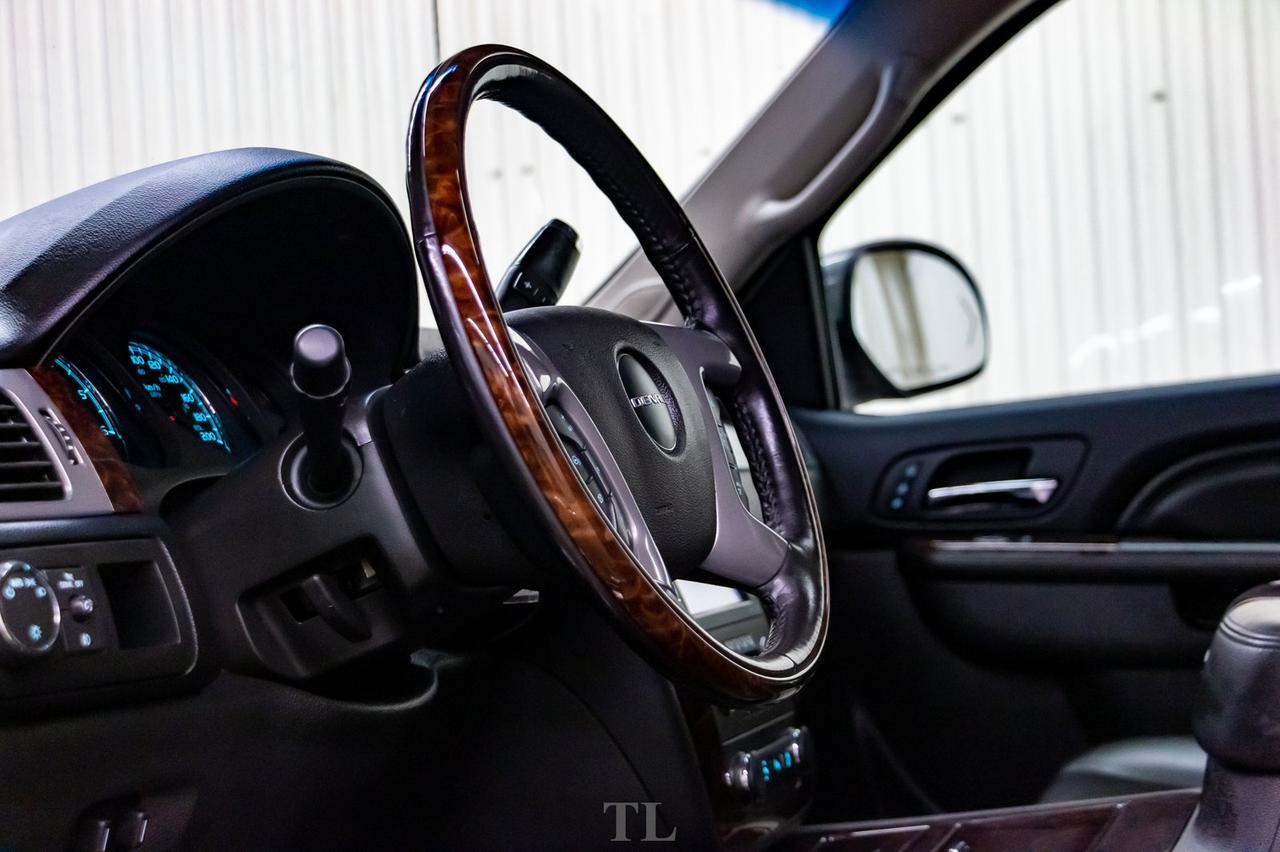 2013 GMC Sierra 1500 AWD Crew Cab Denali Leather Roof Nav BCam Red Deer AB