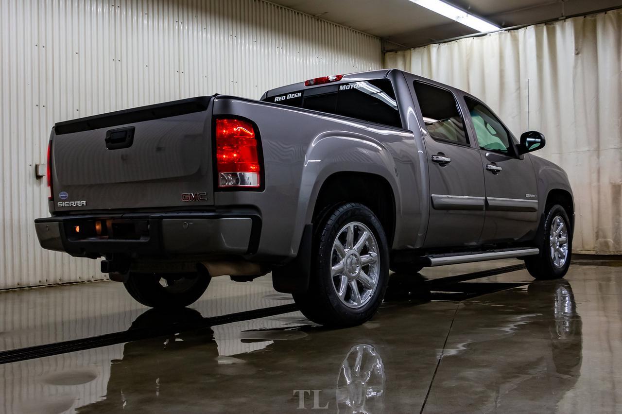 2013 GMC Sierra 1500 AWD Crew Cab Denali Leather Roof Nav BCam Red Deer AB