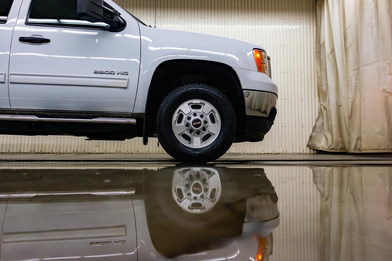 2013 GMC Sierra 2500HD 4x4 Crew Cab SLE Red Deer AB