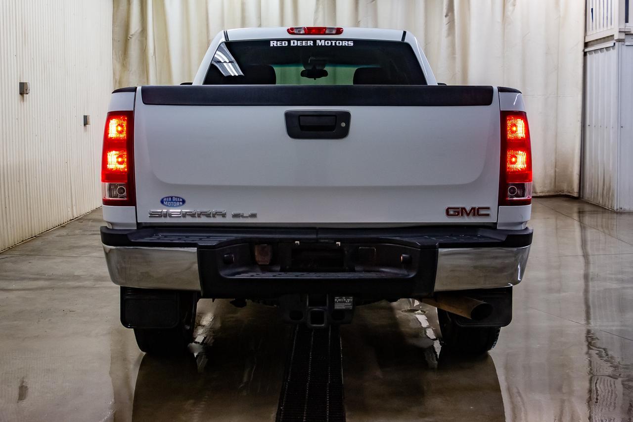 2013 GMC Sierra 2500HD 4x4 Crew Cab SLE Red Deer AB