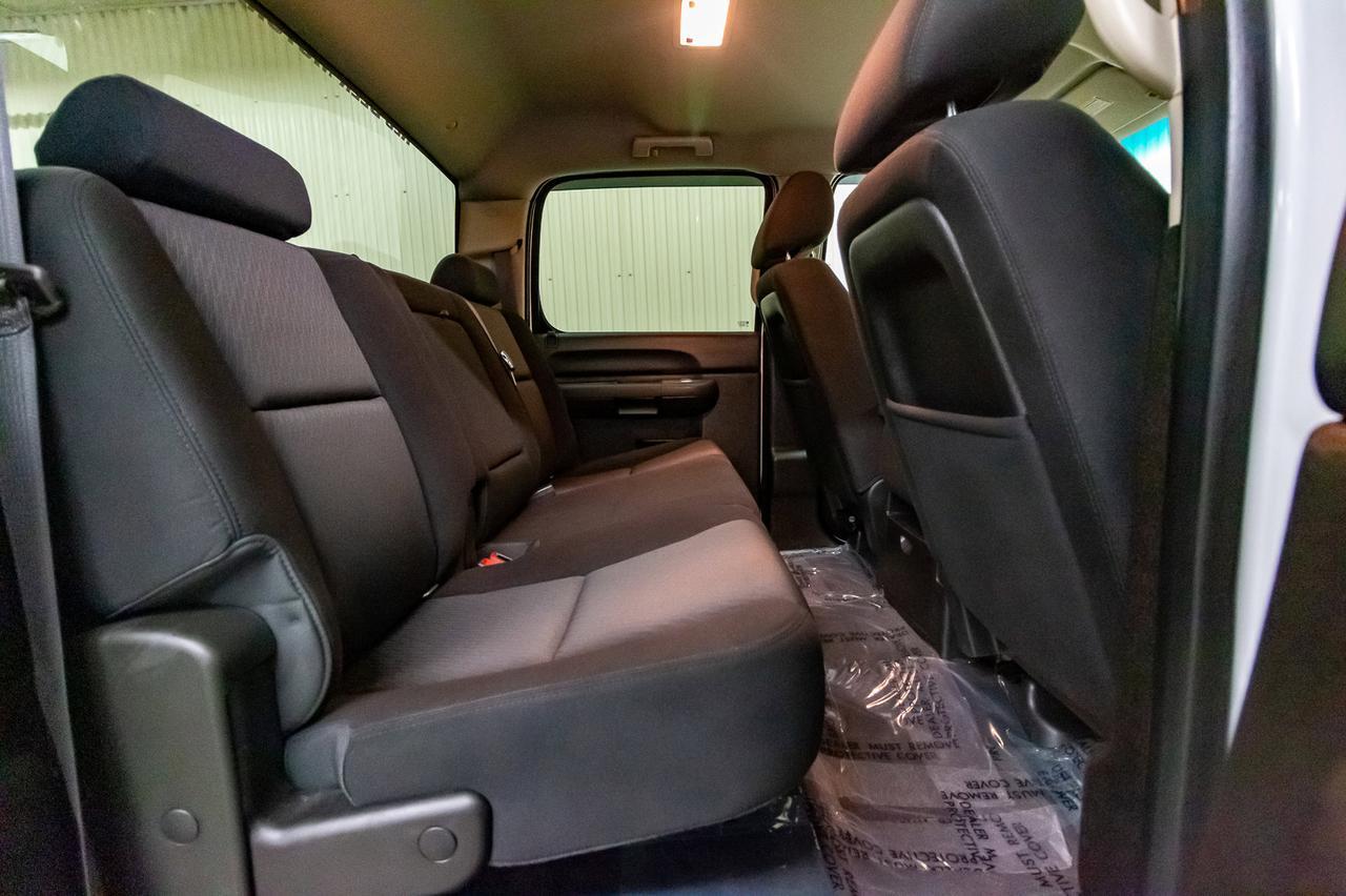 2013 GMC Sierra 2500HD 4x4 Crew Cab SLE Red Deer AB