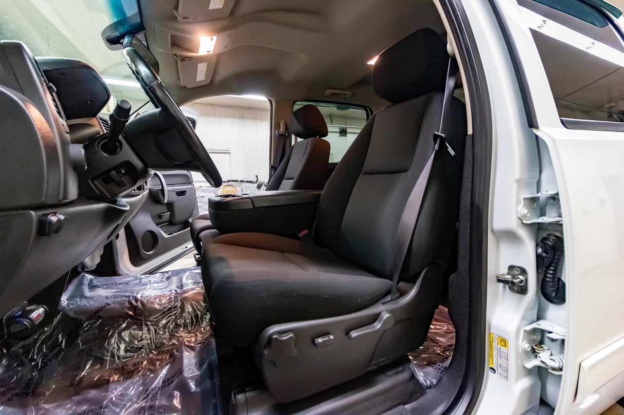 2013 GMC Sierra 2500HD 4x4 Crew Cab SLE Red Deer AB