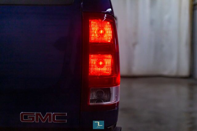 2013 GMC Sierra 2500HD 4x4 Crew Cab SLE Z71 Leather Roof Red Deer AB