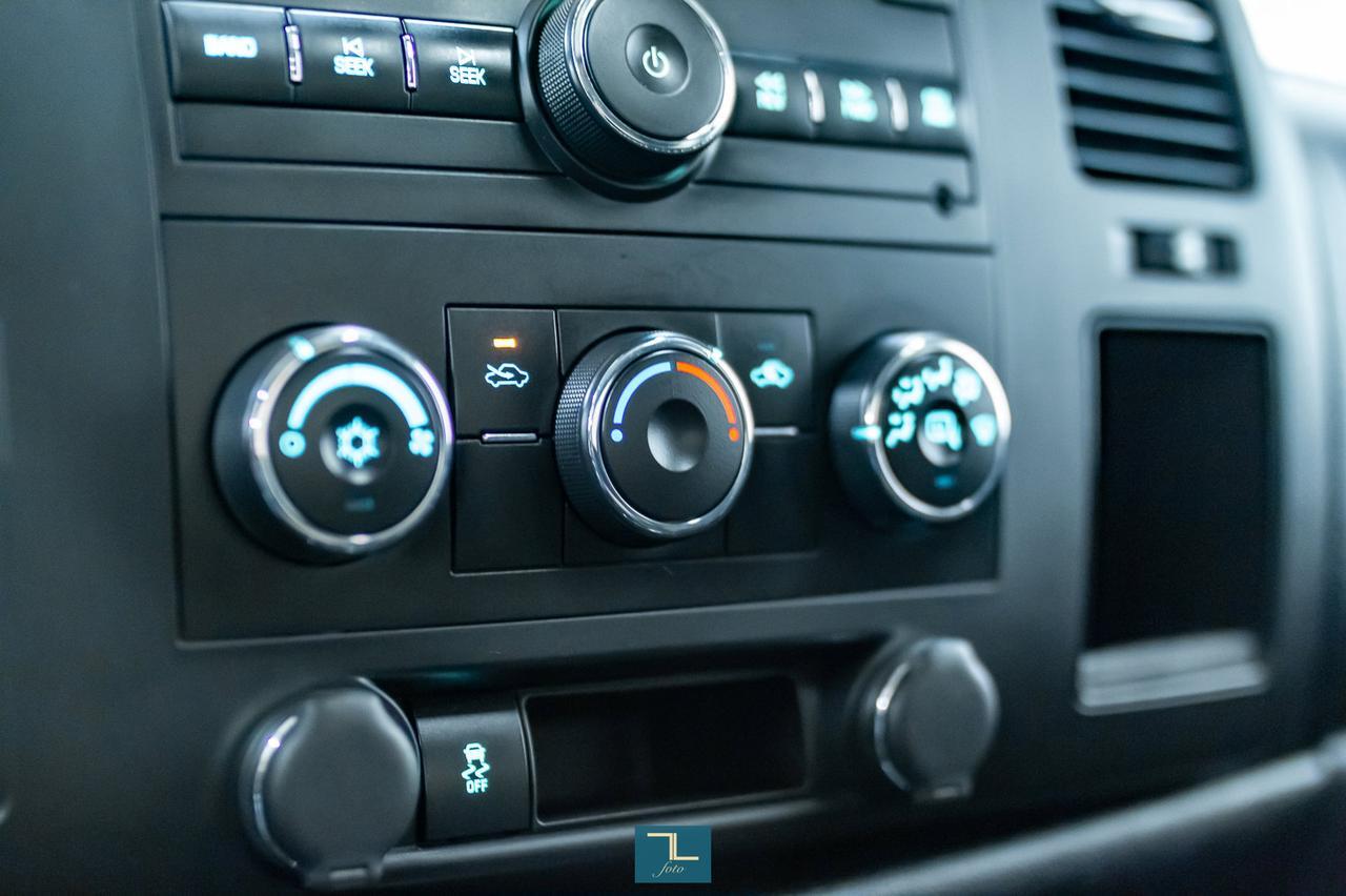 2013 GMC Sierra 2500HD 4x4 Crew Cab SLE Z71 Leather Roof Red Deer AB