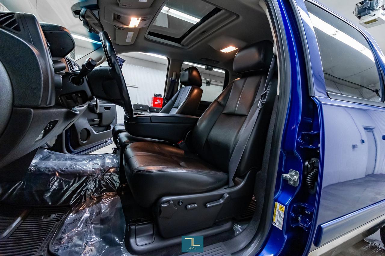 2013 GMC Sierra 2500HD 4x4 Crew Cab SLE Z71 Leather Roof Red Deer AB