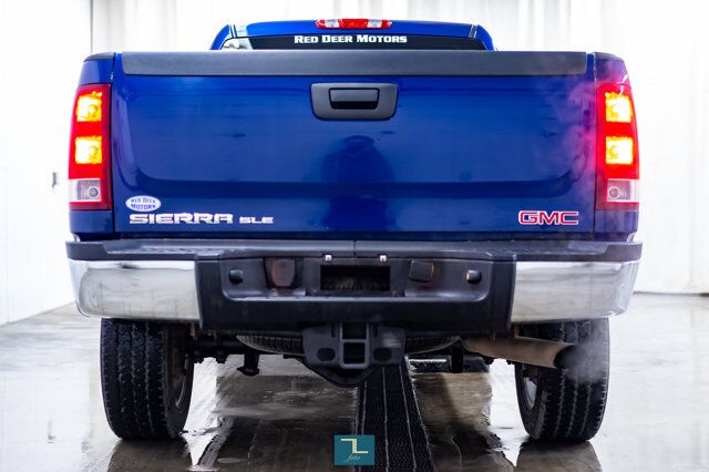 2013 GMC Sierra 2500HD 4x4 Crew Cab SLE Z71 Leather Roof Red Deer AB