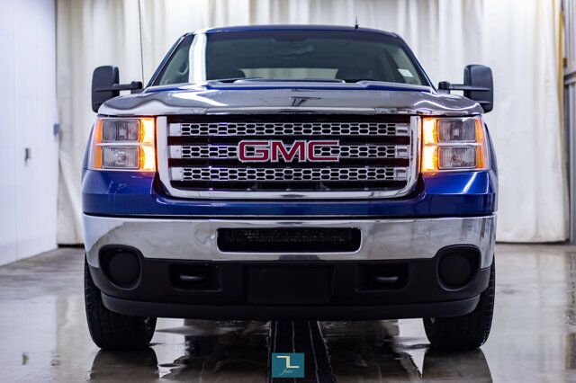 2013 GMC Sierra 2500HD 4x4 Crew Cab SLE Z71 Leather Roof Red Deer AB