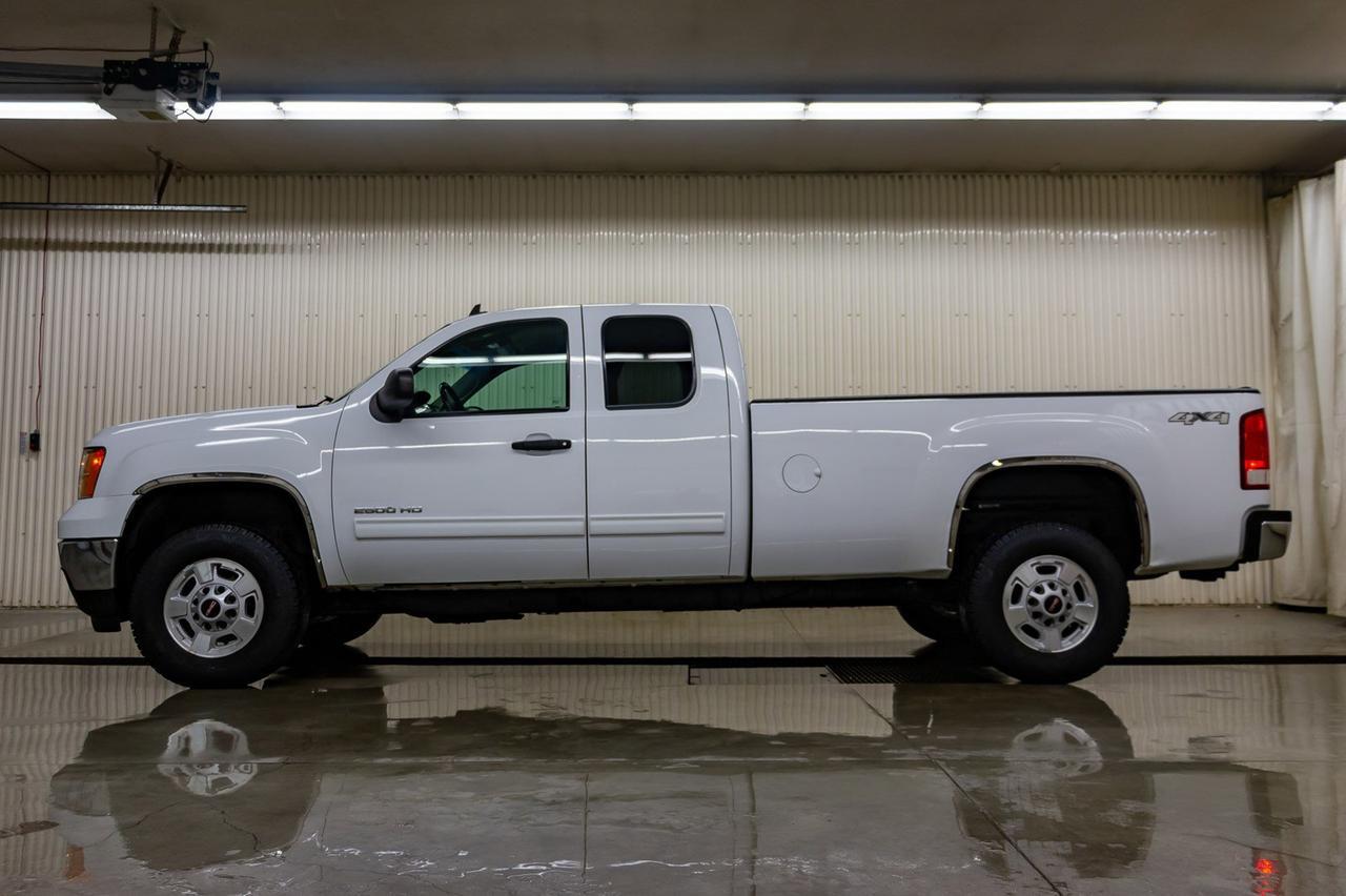 2013 GMC Sierra 2500HD 4x4 Ext Cab SLE LWB Red Deer AB