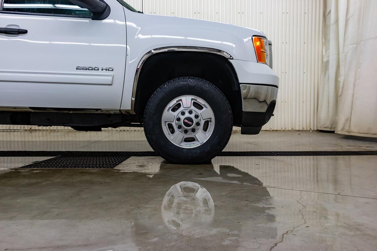 2013 GMC Sierra 2500HD 4x4 Ext Cab SLE LWB Red Deer AB