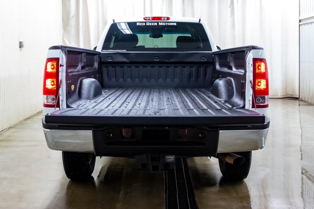2013 GMC Sierra 2500HD 4x4 Ext Cab SLE LWB Red Deer AB