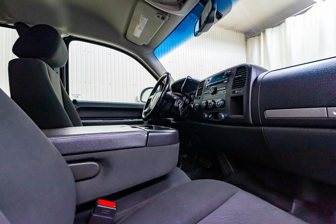 2013 GMC Sierra 2500HD 4x4 Ext Cab SLE LWB Red Deer AB