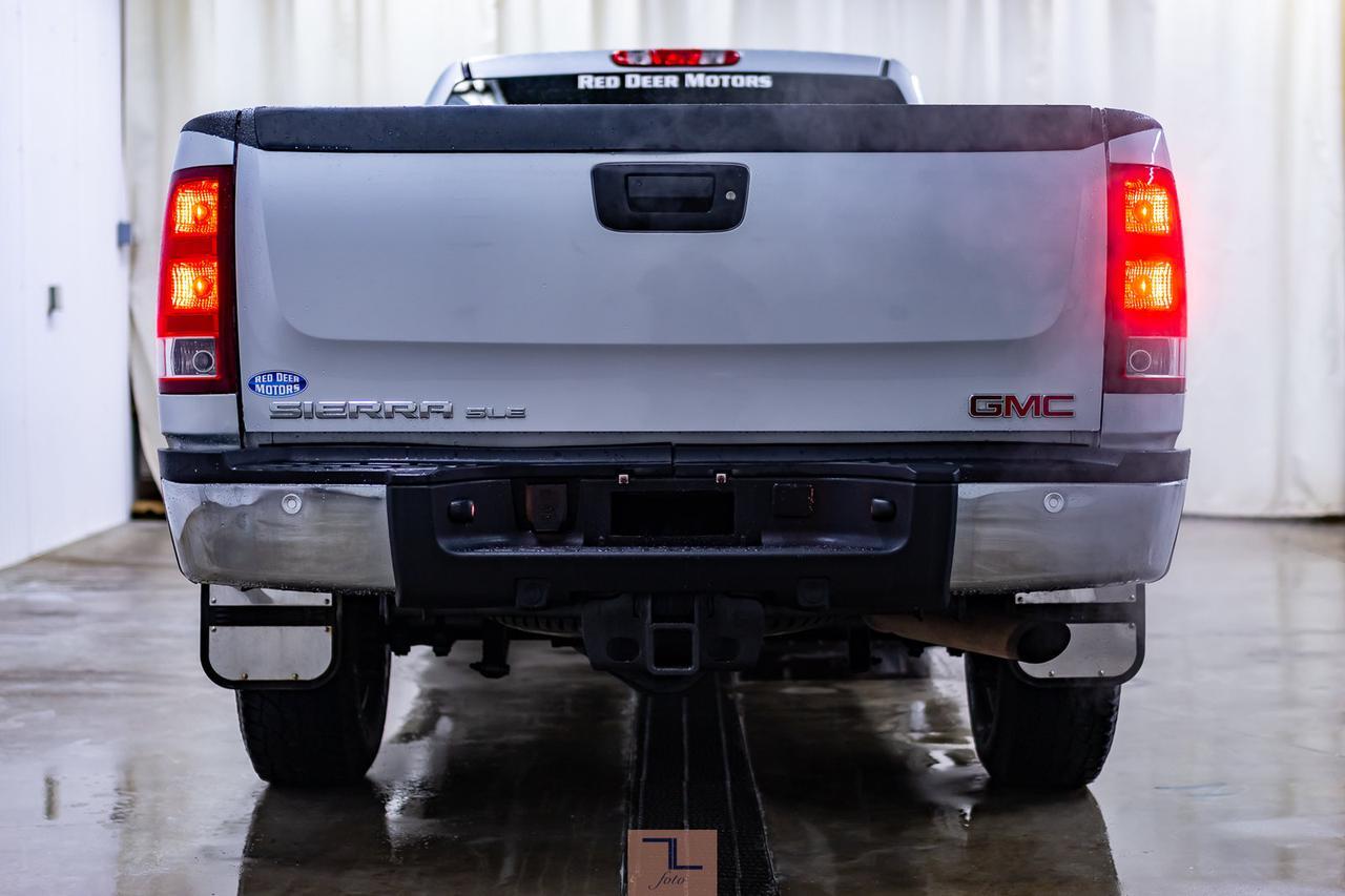 2013 GMC Sierra 2500HD 4x4 Ext Cab SLE Longbox Red Deer AB