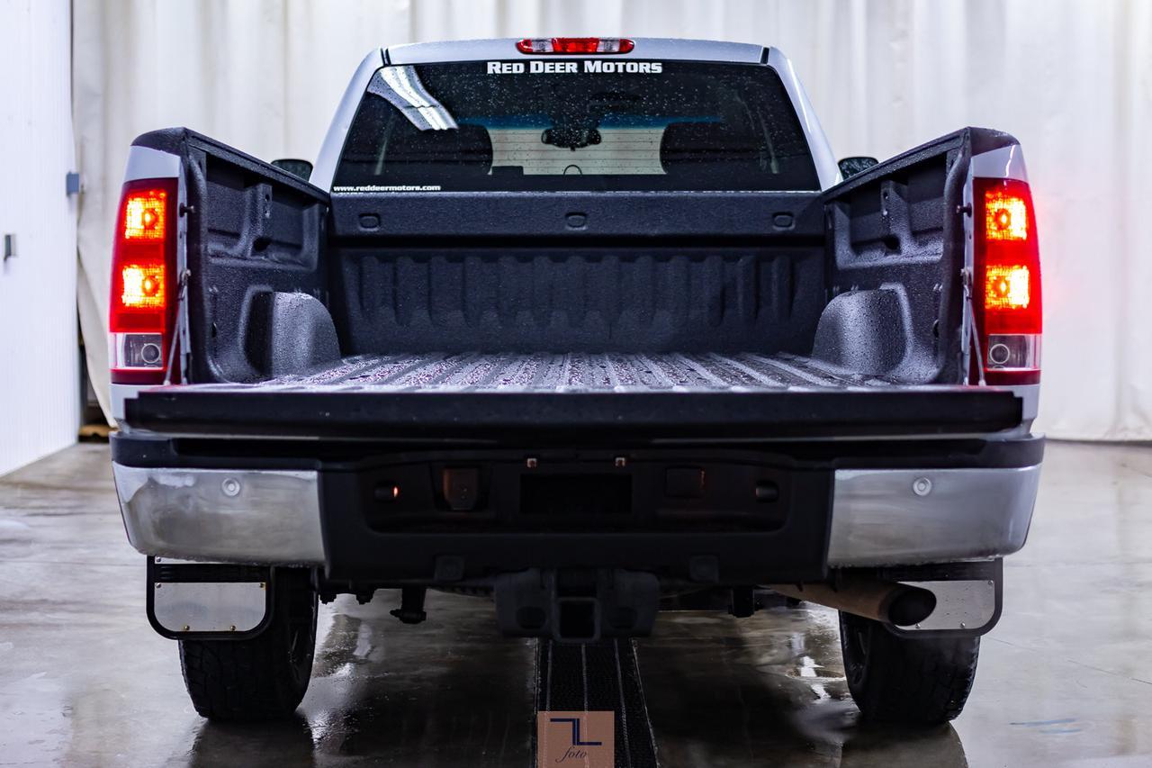 2013 GMC Sierra 2500HD 4x4 Ext Cab SLE Longbox Red Deer AB