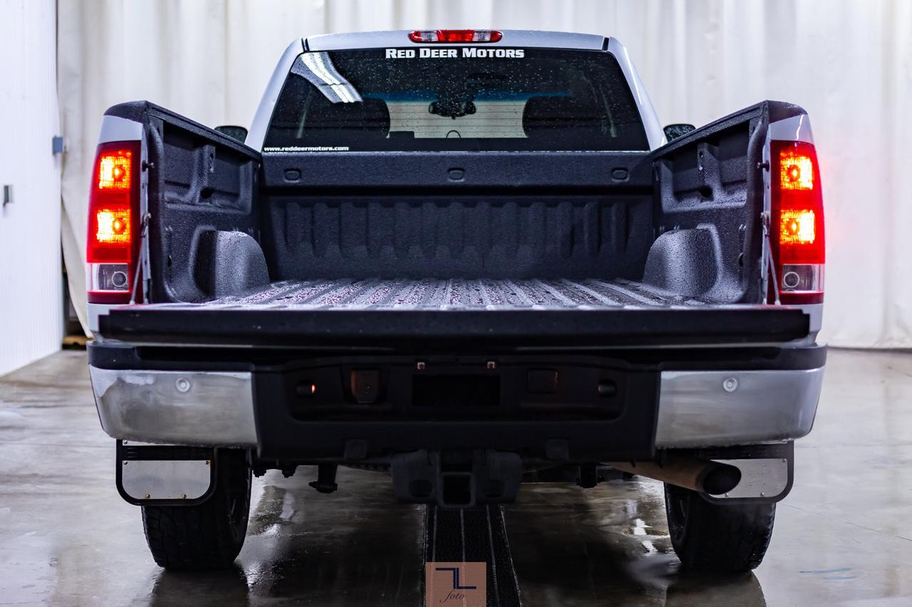 2013 GMC Sierra 2500HD 4x4 Ext Cab SLE Longbox Red Deer AB