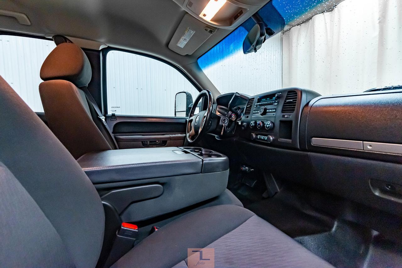 2013 GMC Sierra 2500HD 4x4 Ext Cab SLE Longbox Red Deer AB