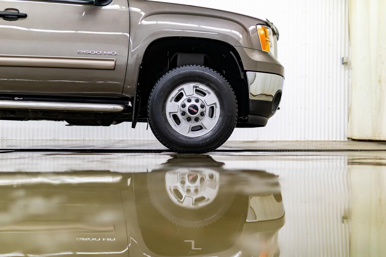 2013 GMC Sierra 2500HD 4x4 Ext Cab SLE Red Deer AB