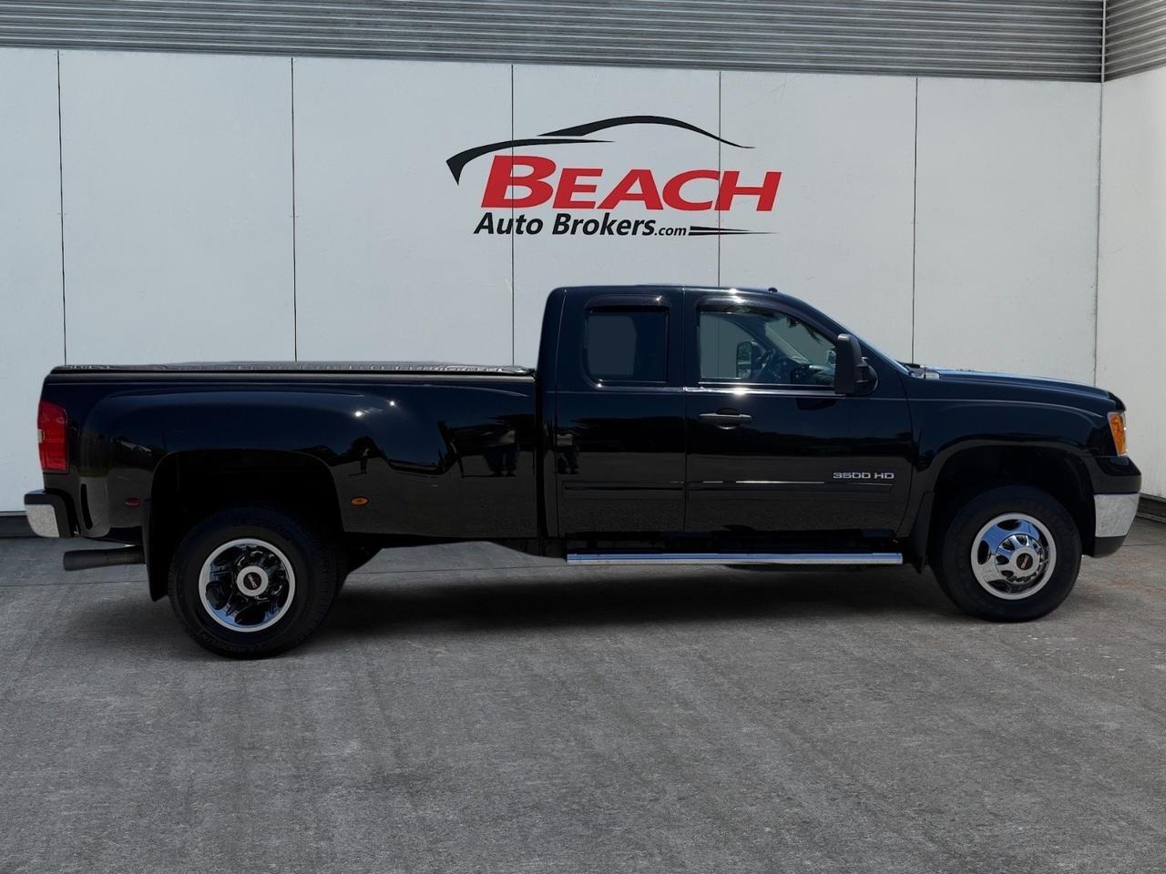 2013 GMC Sierra 3500HD SLE, TOW PACKAGE, TONNEAU COVER, POWER MIRRORS, USB, AUX, REMOTE KEYLESS ENTRY, RUNNING BOARDS, CLEAN CARFAX, LOW MILES, THIS BEAUTY IS READY TO HIT THE ROAD! Norfolk VA