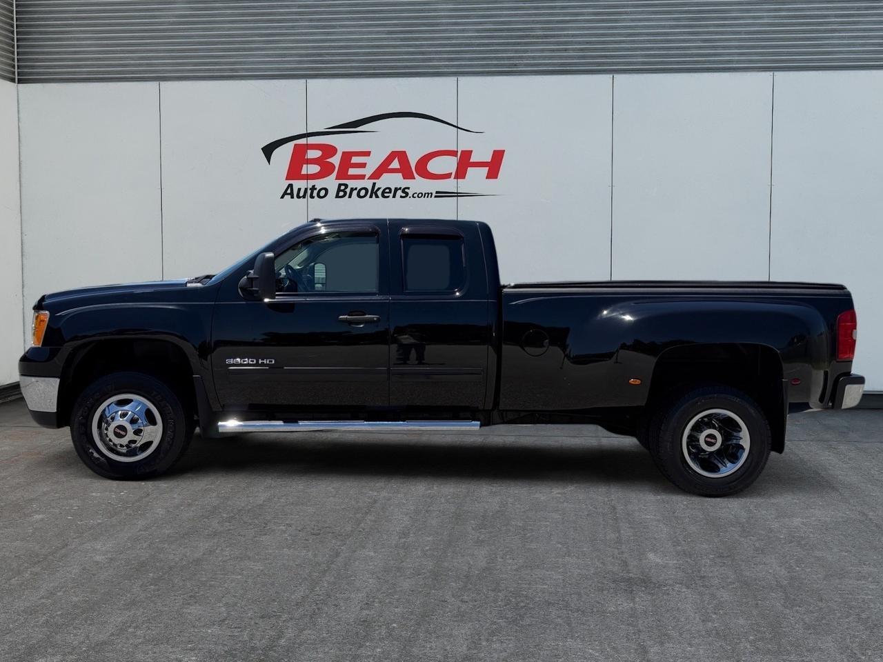 2013 GMC Sierra 3500HD SLE, TOW PACKAGE, TONNEAU COVER, POWER MIRRORS, USB, AUX, REMOTE KEYLESS ENTRY, RUNNING BOARDS, CLEAN CARFAX, LOW MILES, THIS BEAUTY IS READY TO HIT THE ROAD! Norfolk VA