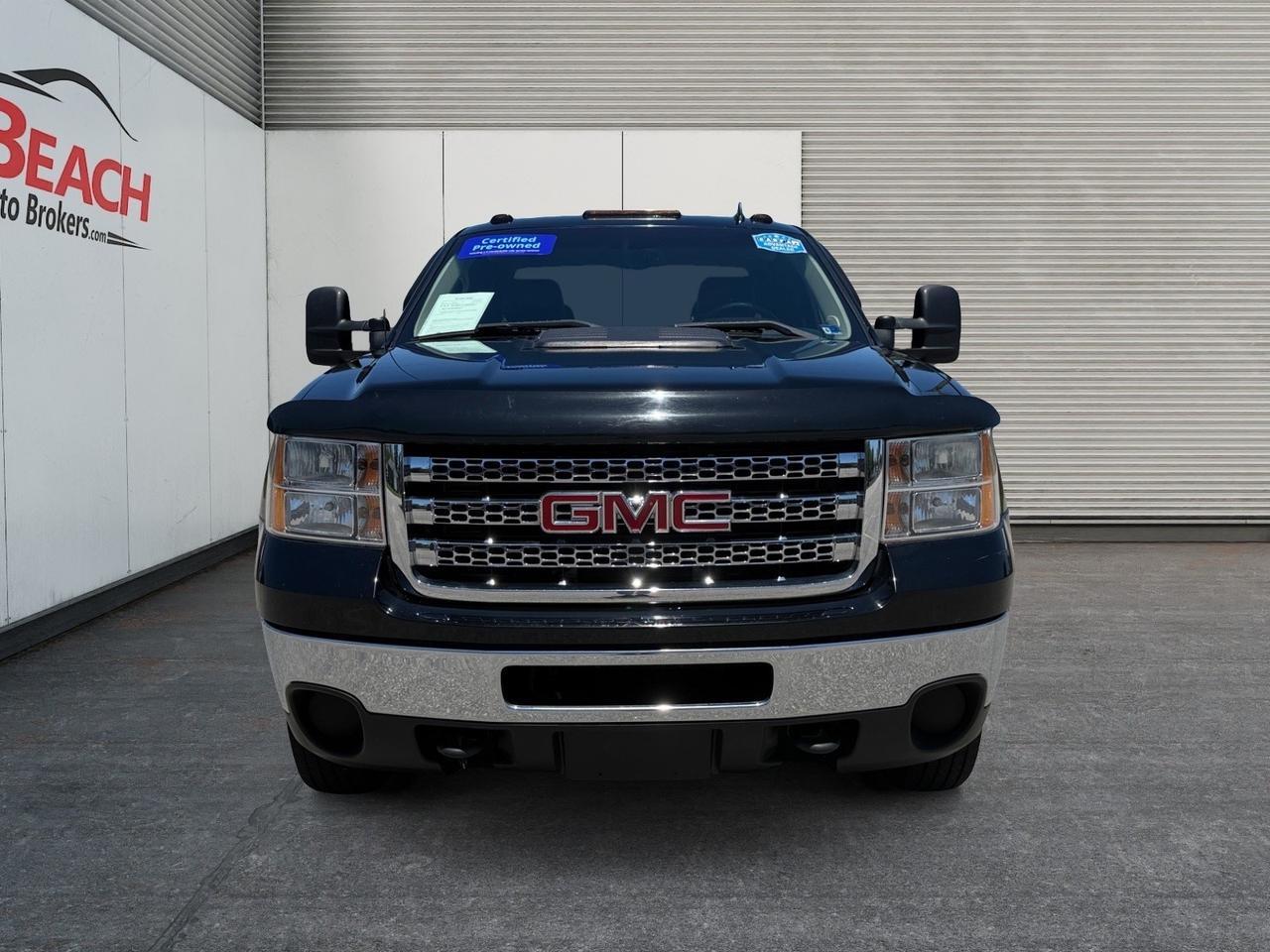 2013 GMC Sierra 3500HD SLE, TOW PACKAGE, TONNEAU COVER, POWER MIRRORS, USB, AUX, REMOTE KEYLESS ENTRY, RUNNING BOARDS, CLEAN CARFAX, LOW MILES, THIS BEAUTY IS READY TO HIT THE ROAD! Norfolk VA