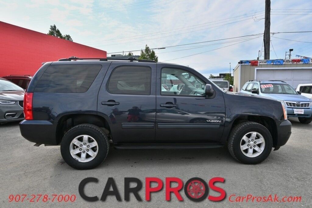 2013 GMC Yukon SLE - 5.3L V8 - Automatic - 4X4 - Remote Start - Keyless Entry - Fog Lights - Bluetooth - Backup Camera - Power Windows & Door Locks - 3rd Row Seating - Tow Package Anchorage AK