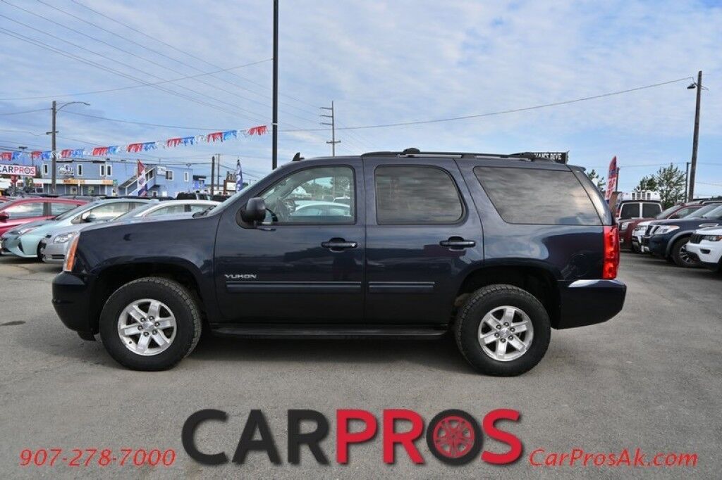 2013 GMC Yukon SLE - 5.3L V8 - Automatic - 4X4 - Remote Start - Keyless Entry - Fog Lights - Bluetooth - Backup Camera - Power Windows & Door Locks - 3rd Row Seating - Tow Package Anchorage AK