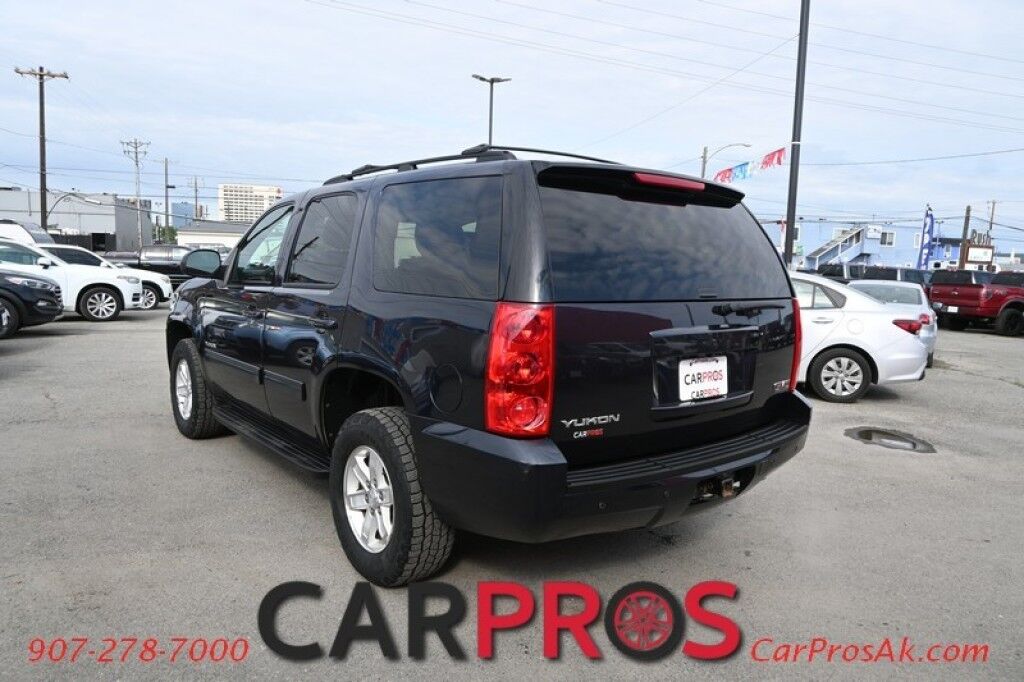 2013 GMC Yukon SLE - 5.3L V8 - Automatic - 4X4 - Remote Start - Keyless Entry - Fog Lights - Bluetooth - Backup Camera - Power Windows & Door Locks - 3rd Row Seating - Tow Package Anchorage AK