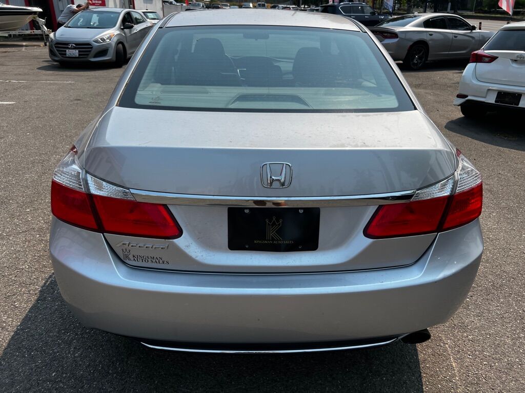 2013 HONDA ACCORD LX Des Moines WA