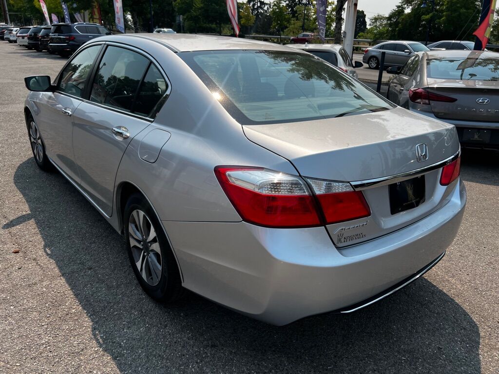 2013 HONDA ACCORD LX Des Moines WA