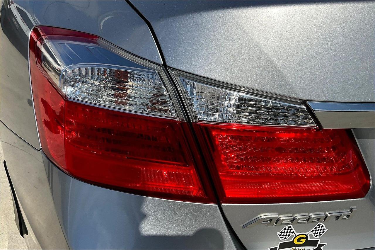 2013 HONDA ACCORD LX Houston TX