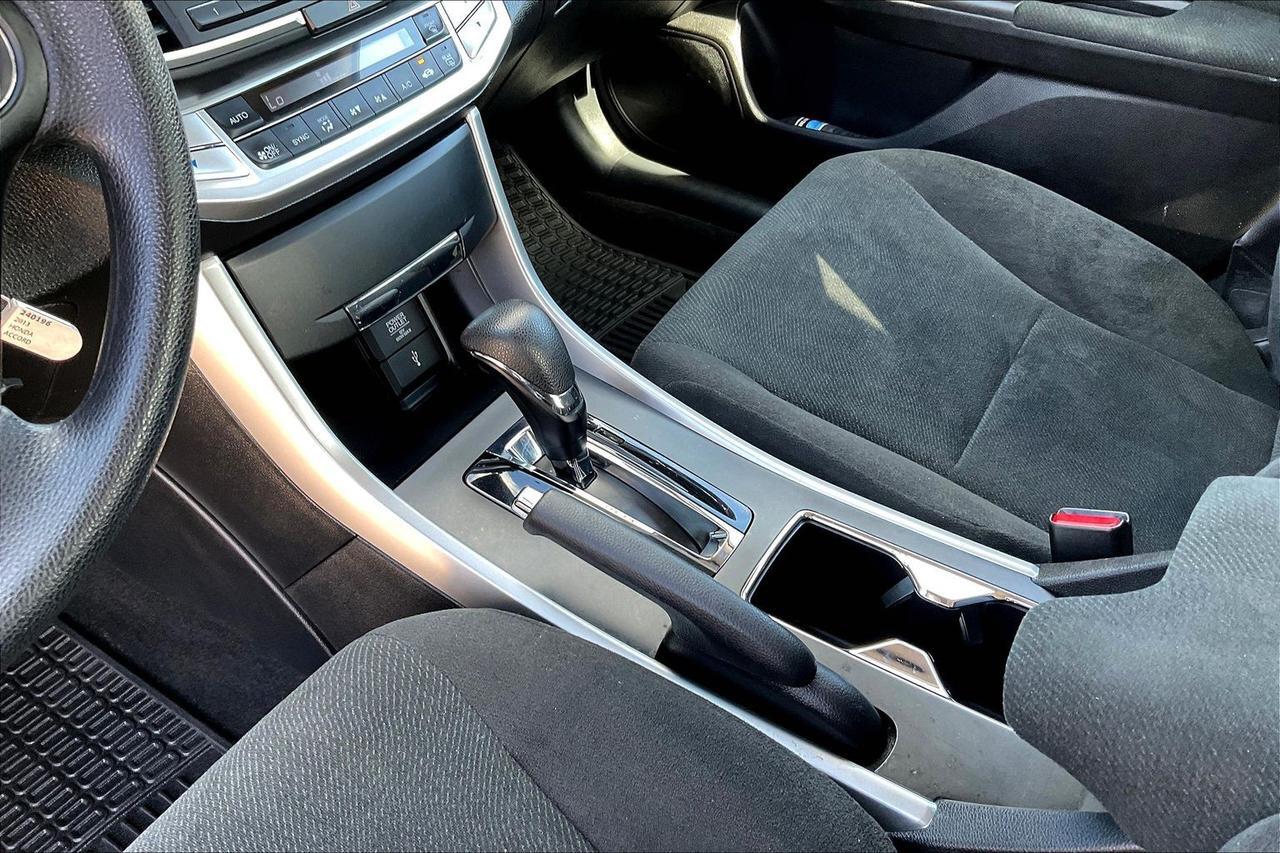 2013 HONDA ACCORD LX Houston TX
