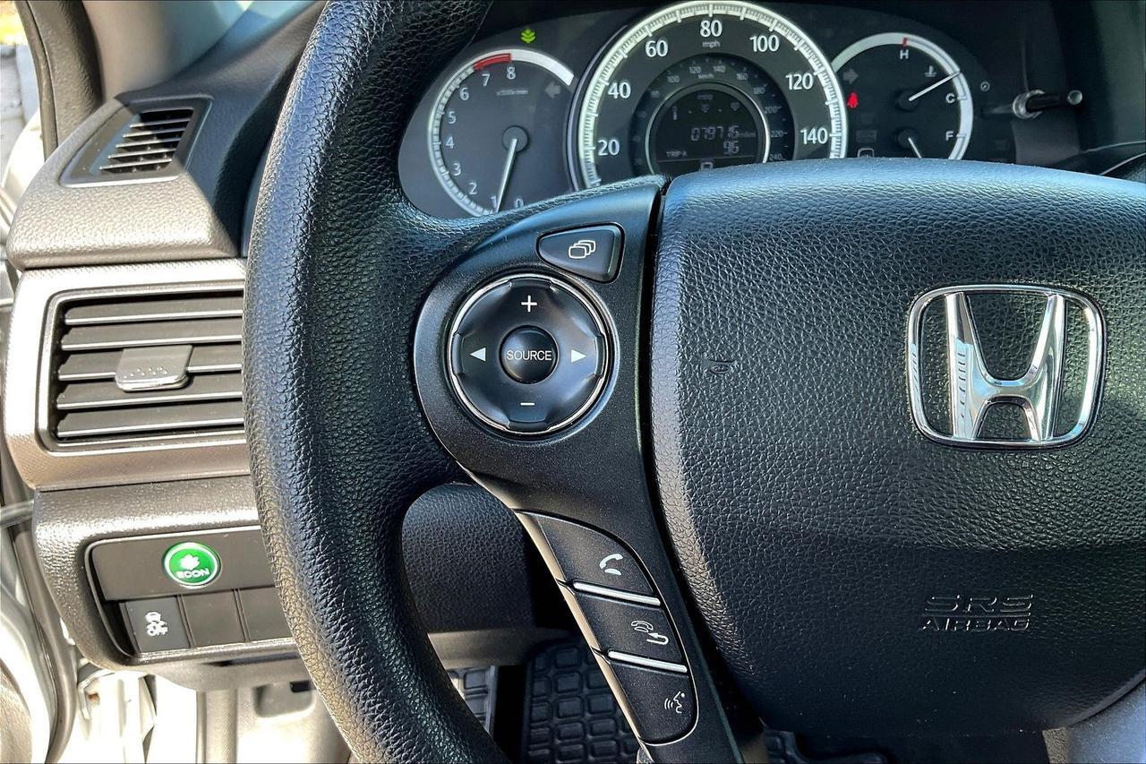 2013 HONDA ACCORD LX Houston TX