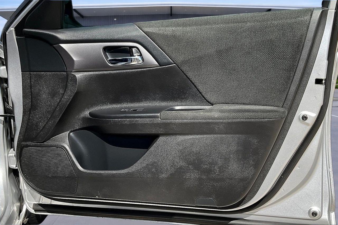 2013 HONDA ACCORD LX Houston TX