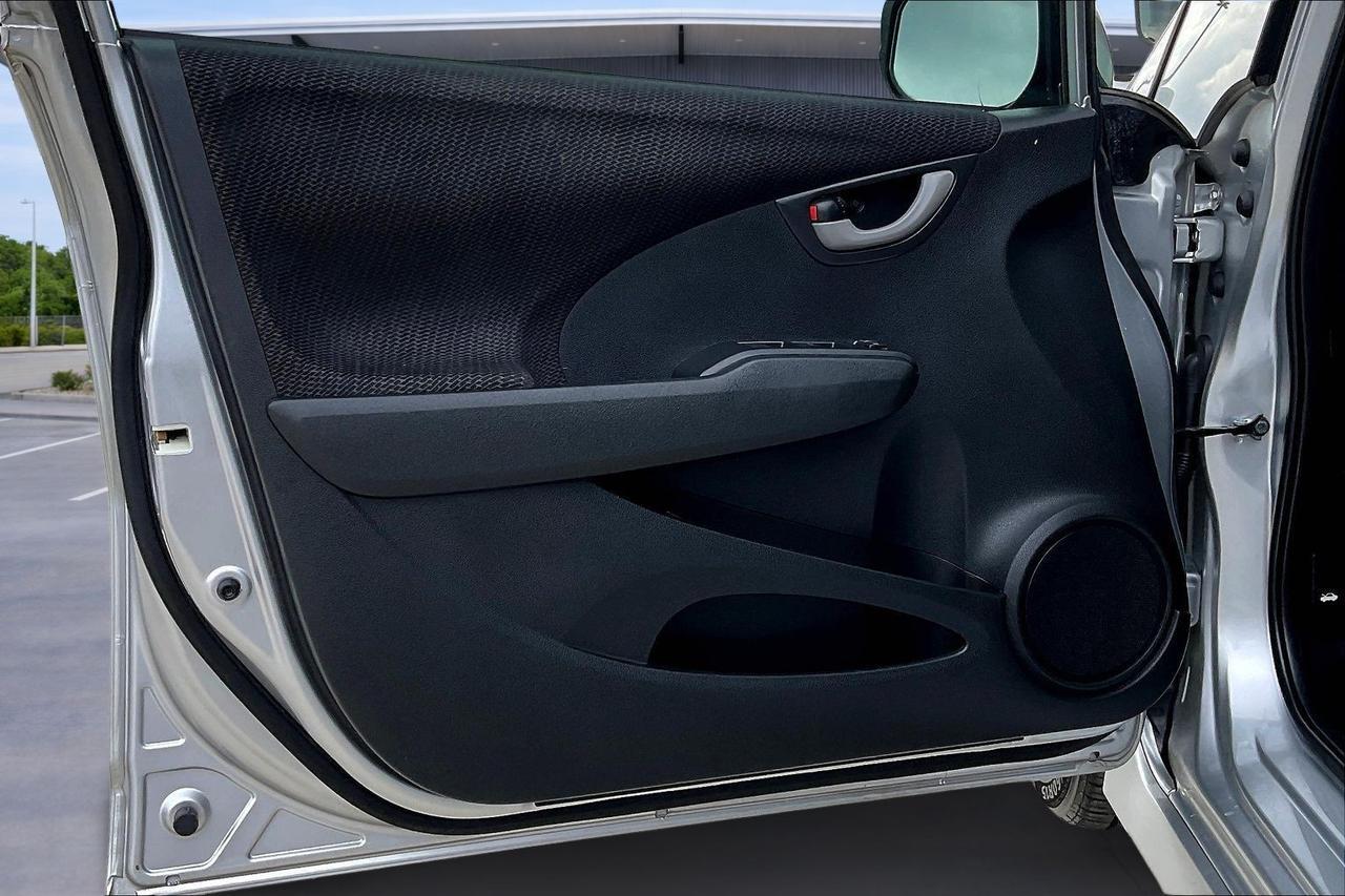 2013 HONDA FIT SPORT Houston TX