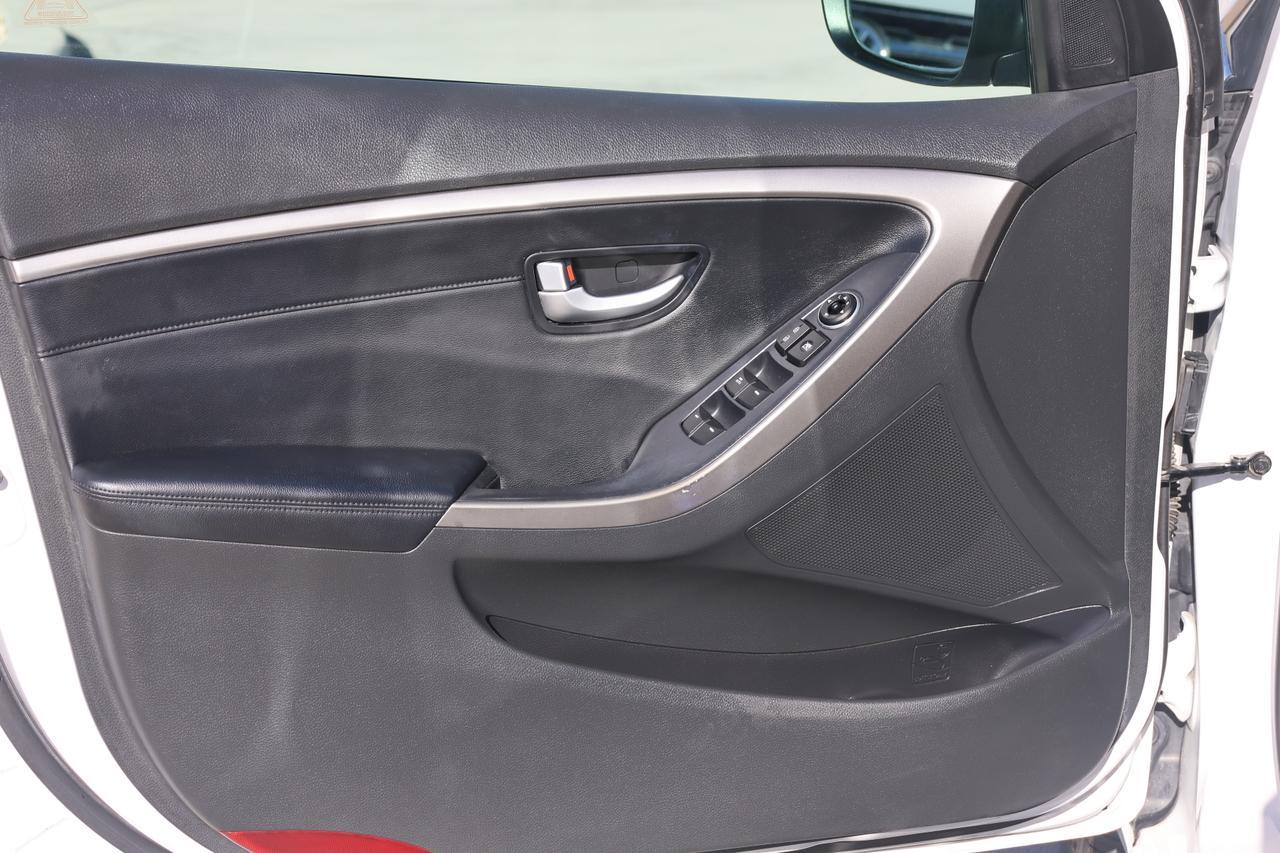 2013 HYUNDAI ELANTRA GT Houston TX