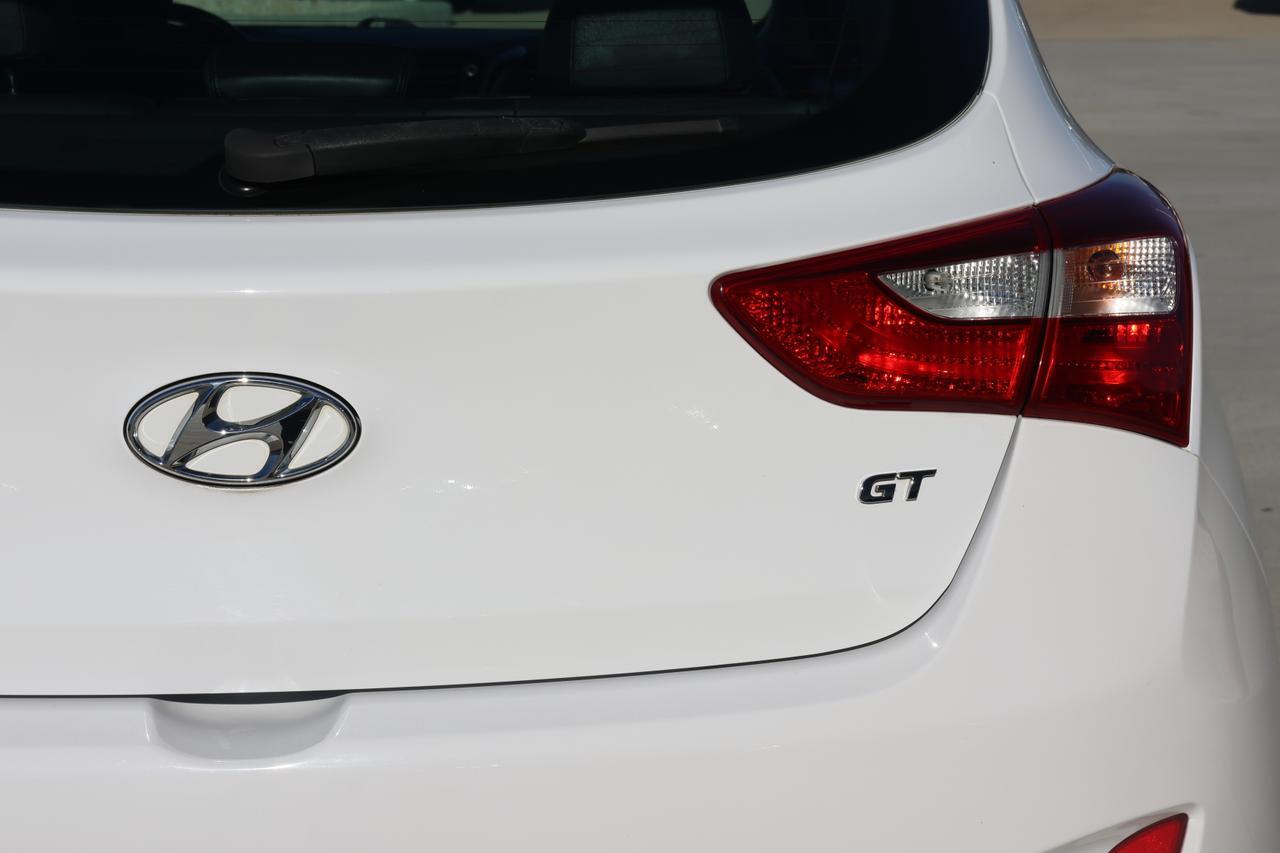 2013 HYUNDAI ELANTRA GT Houston TX