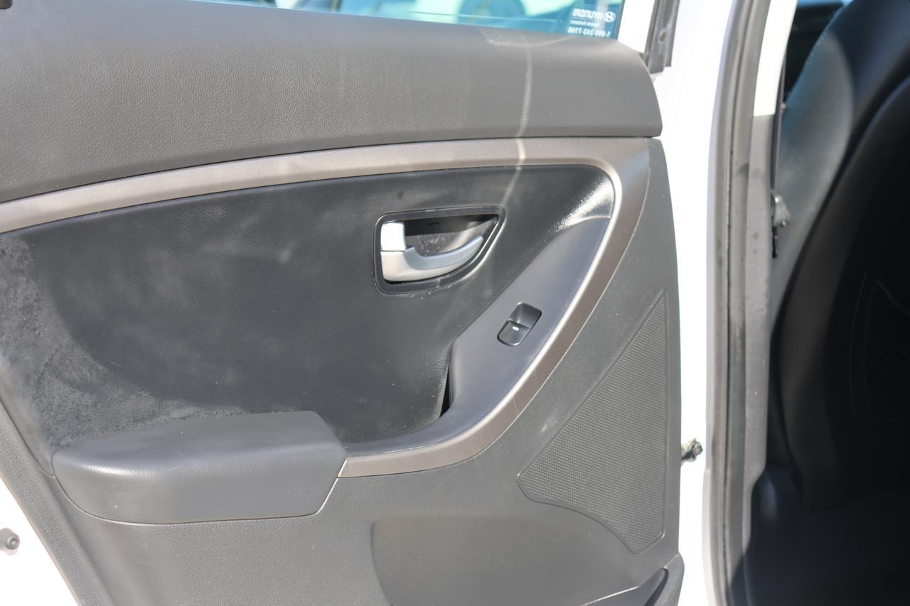 2013 HYUNDAI ELANTRA GT Houston TX